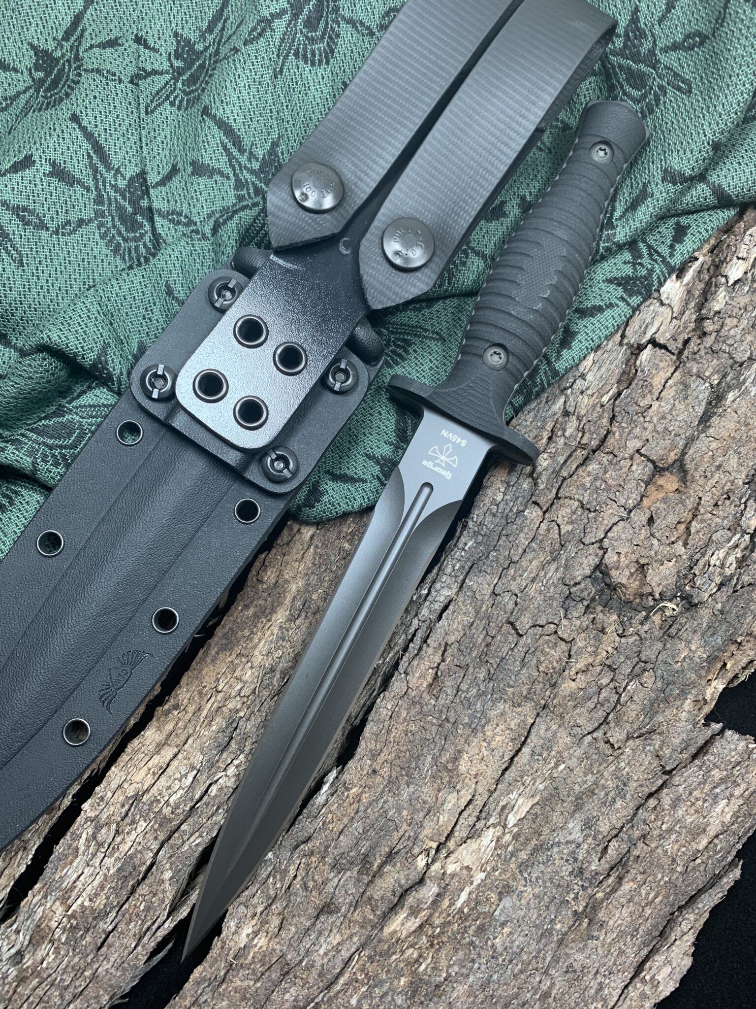 Spartan George V-14 D/E - Black DLC - Black Handle - Black Kydex Sheath ...