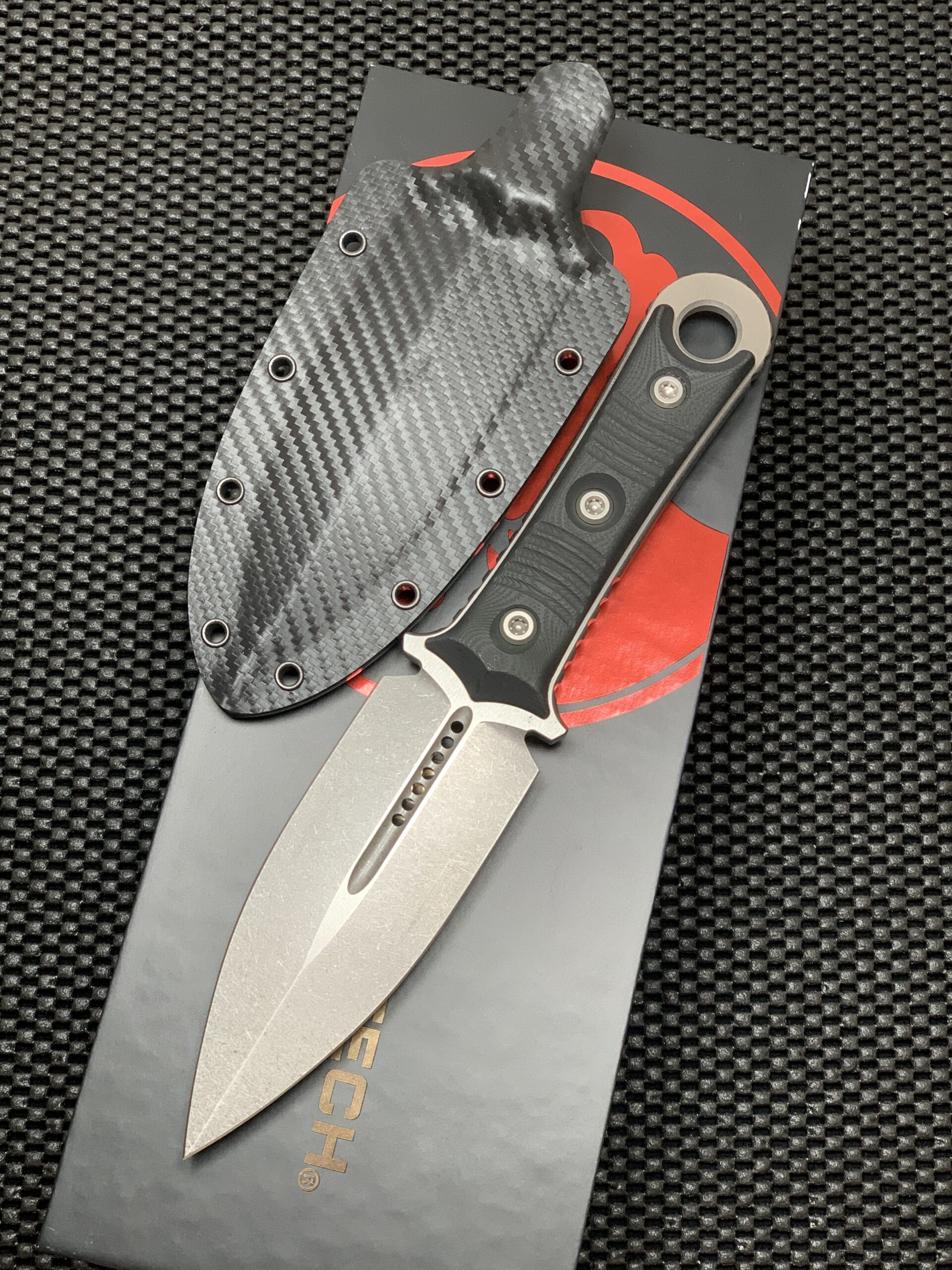 microtech-sbd-d-e-black-g-10-stonewash-blade-m390-australian-knife